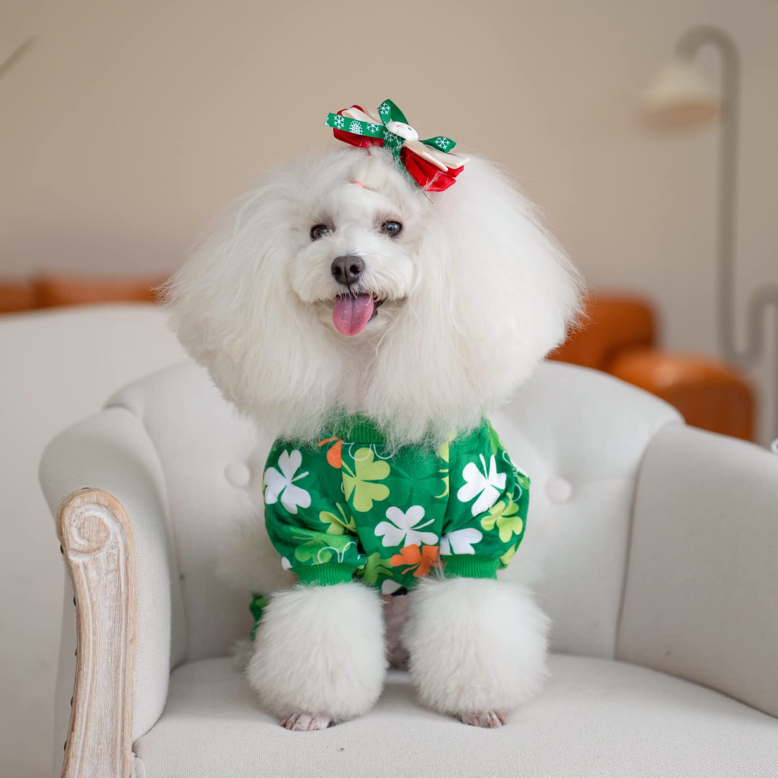 CuteBone pyjama toutes tailles, ajuste librement et permet mouvement confortable.