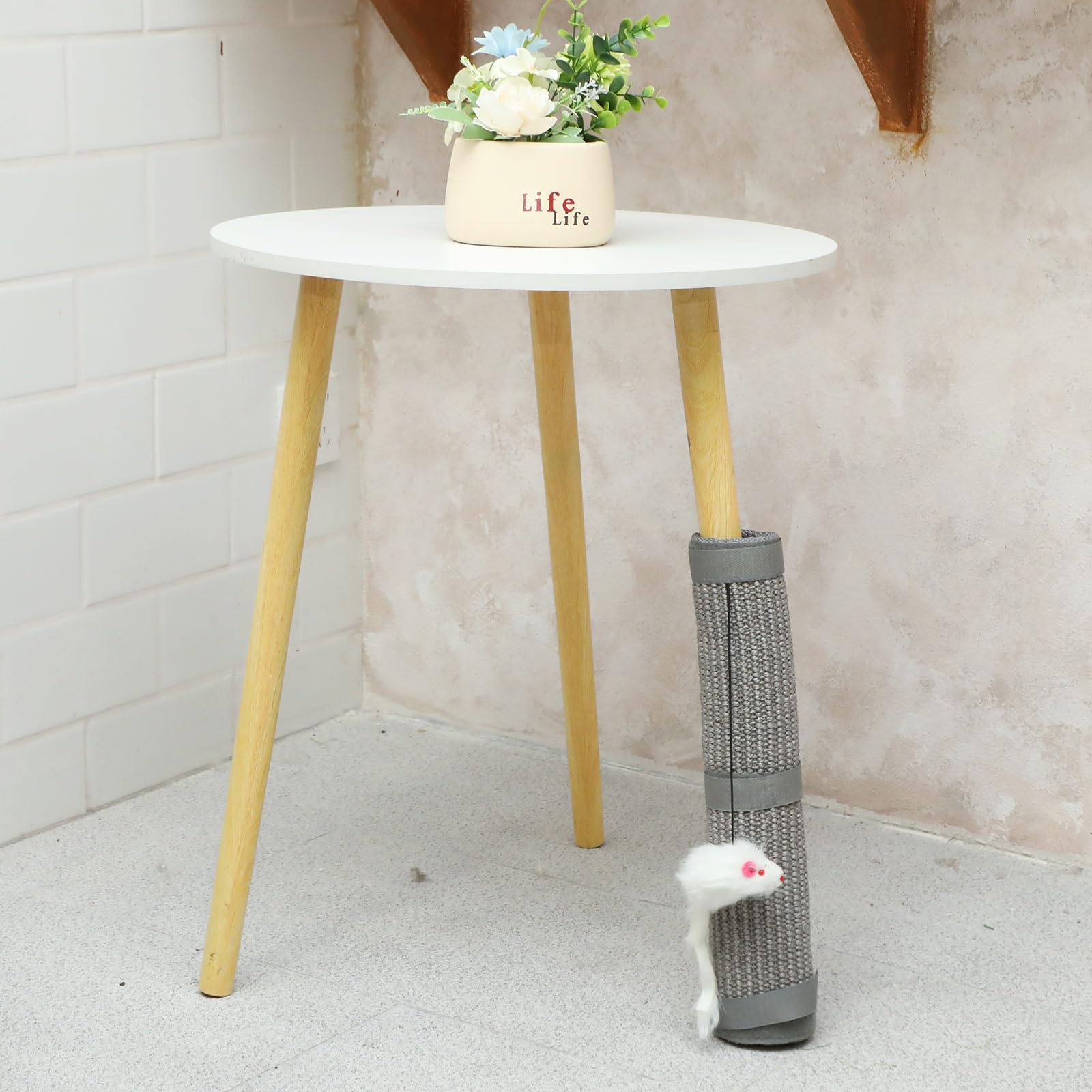 Protection simple du mobilier avec tapis griffes Dansydaisy pour chat.