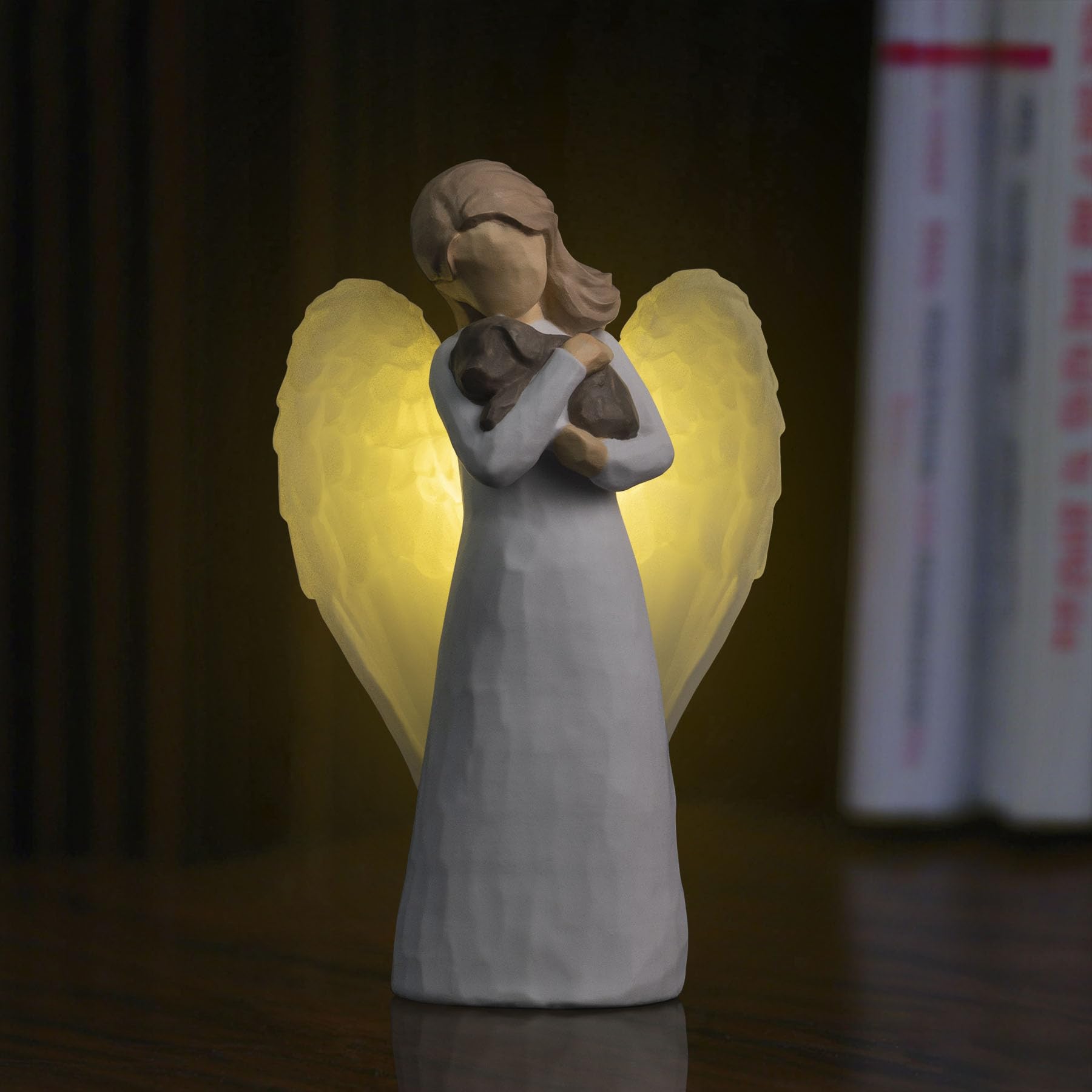 DecorSmart lumière mémoire ailes douces apporte une lumière réconfortante