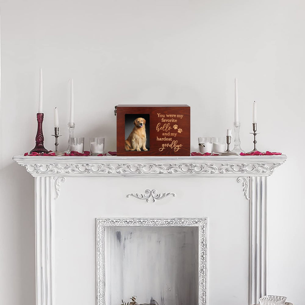 Intérieur flanelle noire de l'urne DGDCDV pour un effet élégant.