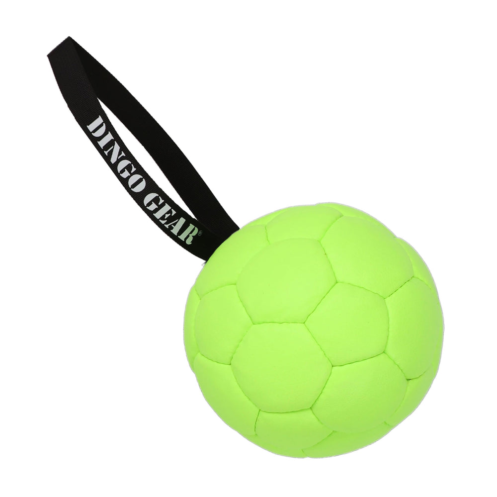Ballon DINGO GEAR 1977 en cuir synthétique avec pompe pour ajuster la fermeté.