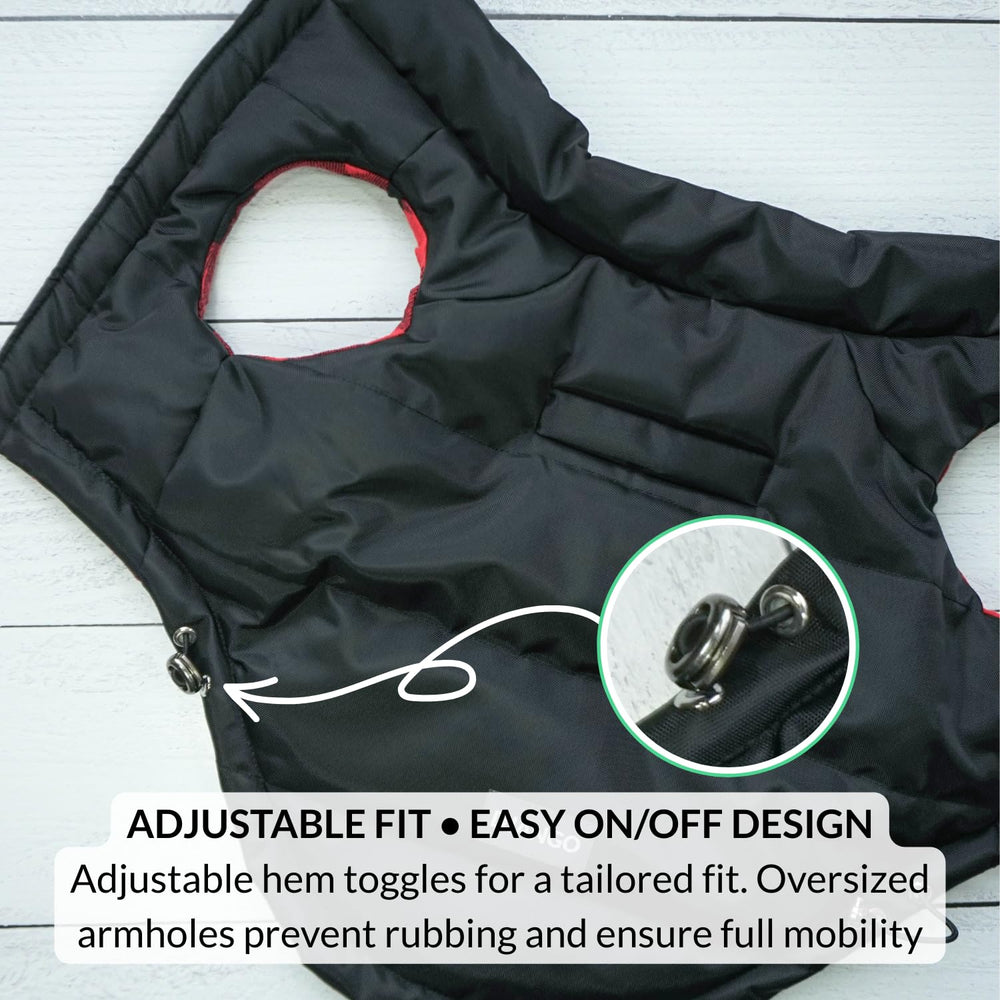 Manteau DJANGO puffer avec cordons elastiques pour un ajustement rapide et sûr.
