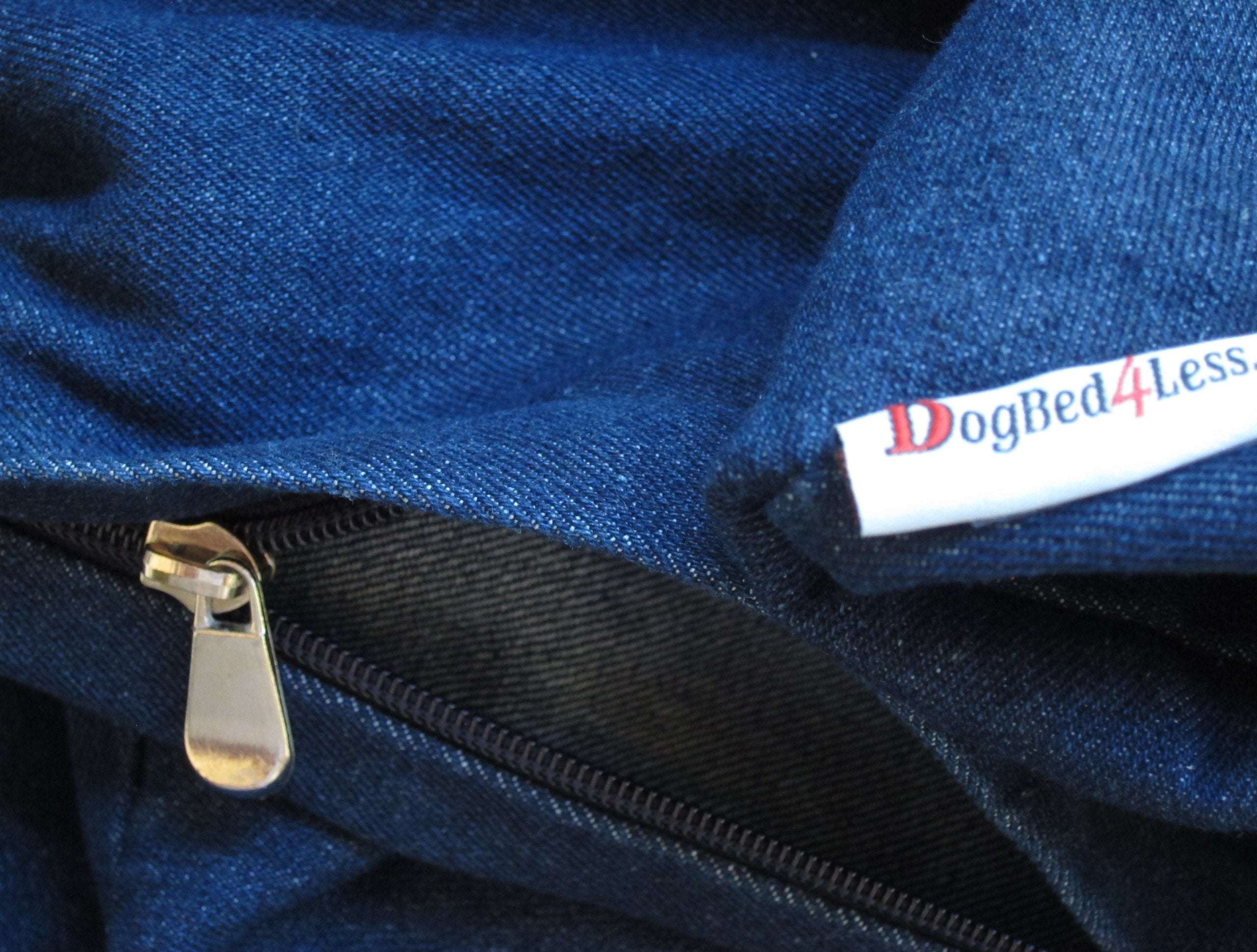 Option écologique: ensemble extérieur et intérieur durable Dogbed4less.