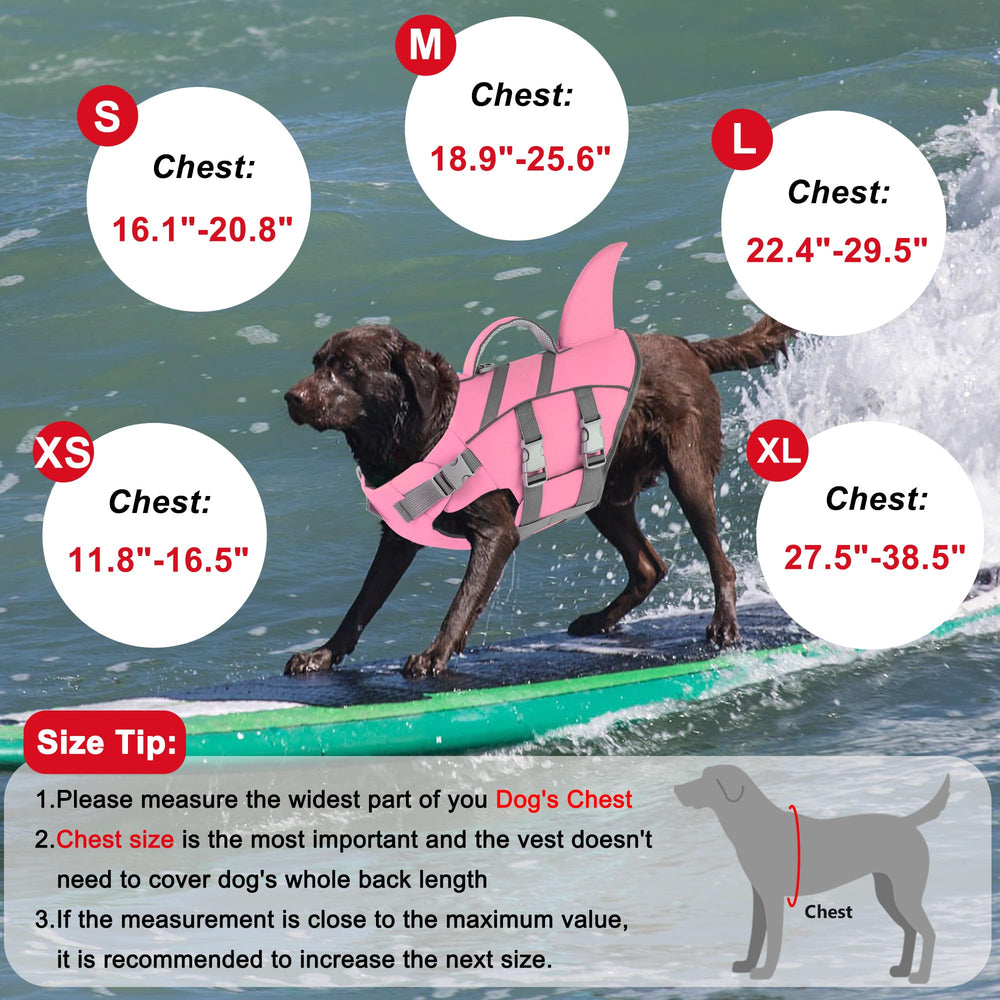 Dogcheer gilet pour activités nautiques variées comme natation et paddleboard.