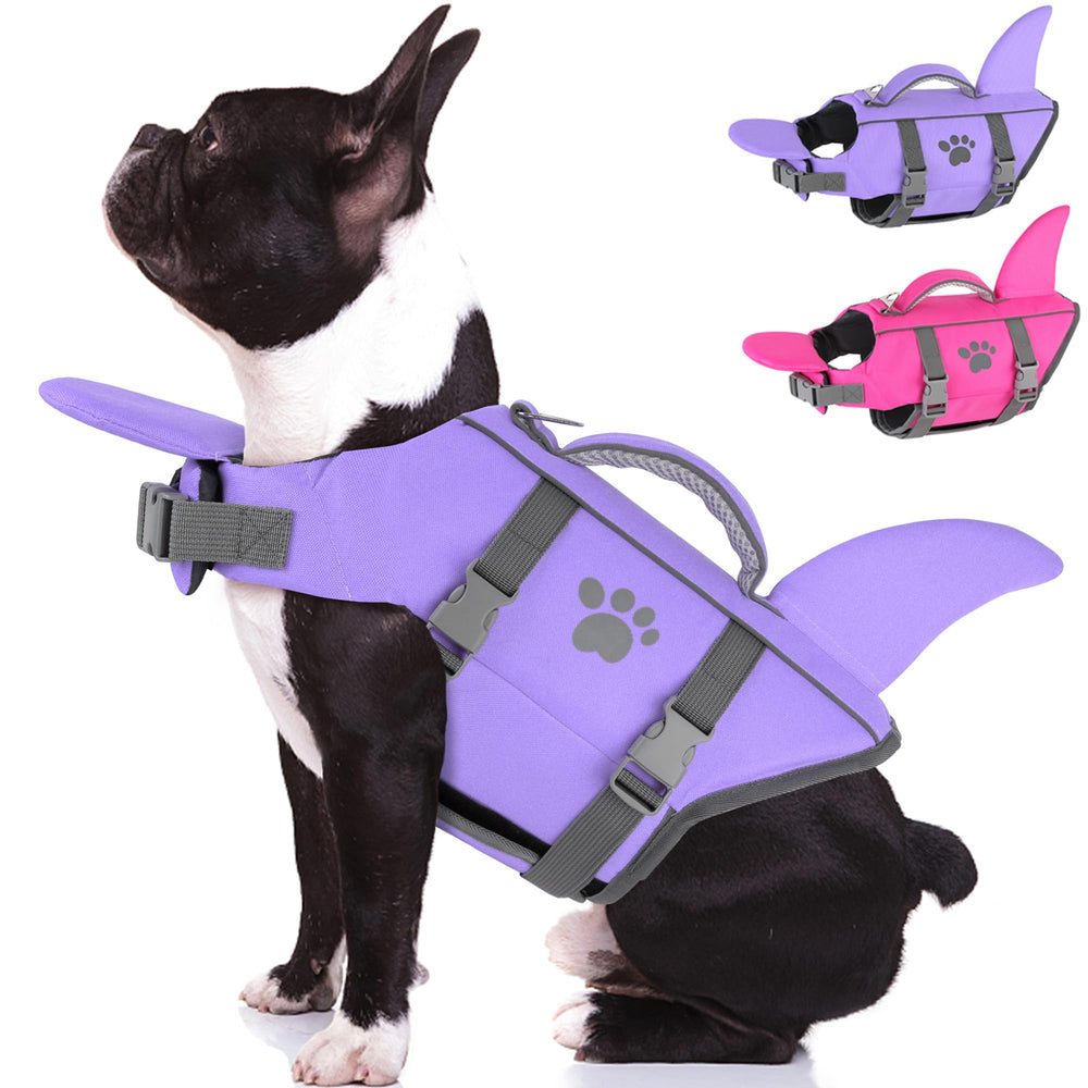Veste Dogcheer avec fin de requin et teinte Taro Purple, visibilité et flottabilité optimales.