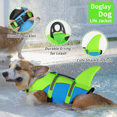 Doglay gilet design requin: visuel ludique pour repérer rapidement votre chien sur l’eau.