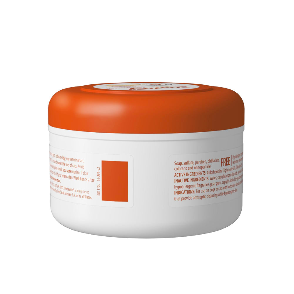Aide à hydrater et démêler le pelage après Douxo S3 Pyo Pads.