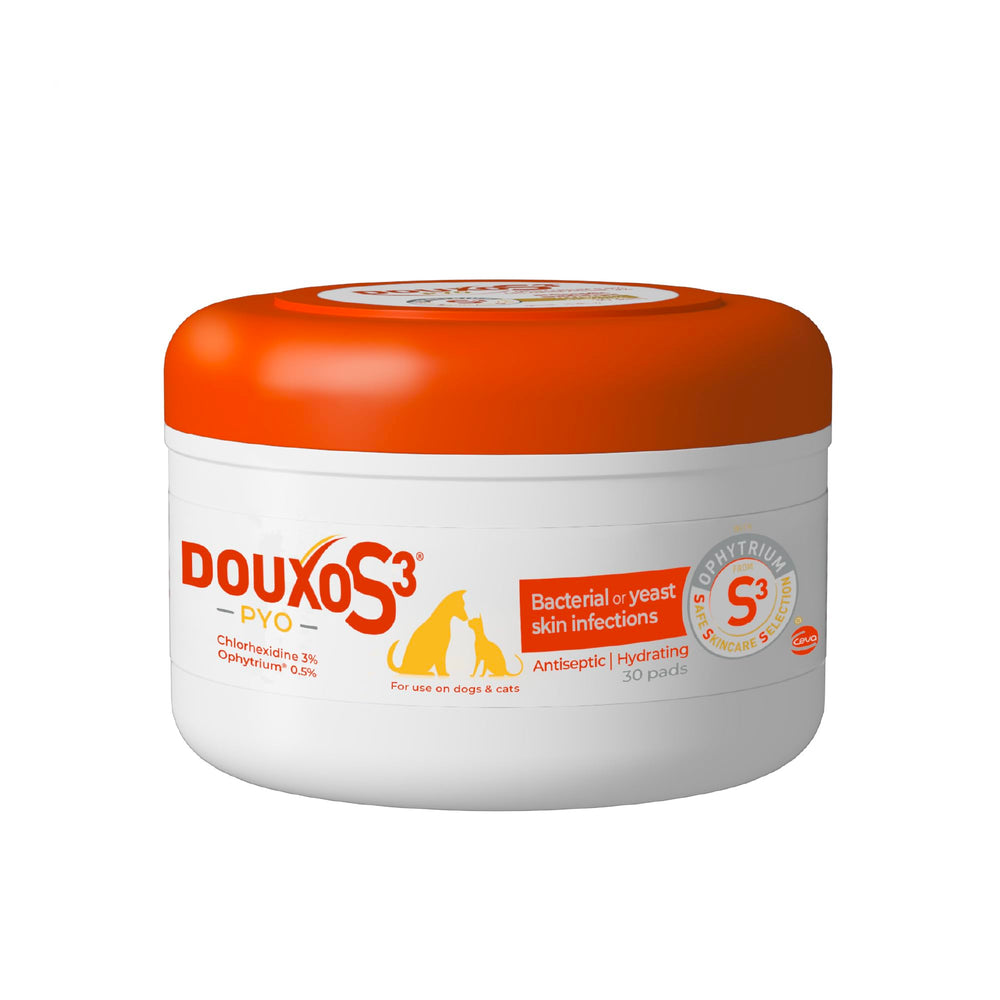 Emballage Douxo S3 Pyo Pads pour une utilisation antiseptique au quotidien.
