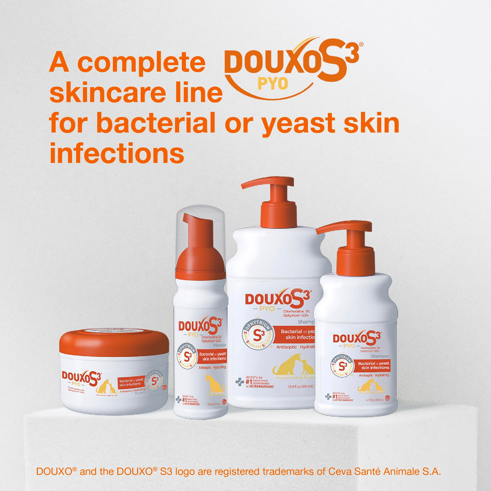 Nettoyage antiseptique en douceur des zones sensibles avec Douxo S3 Pyo Pads.