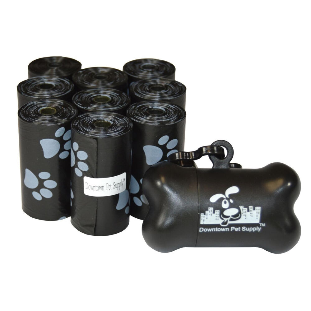 Distributeur Downtown Pet Supply pour sacs à crottes, pratique lors des balades.