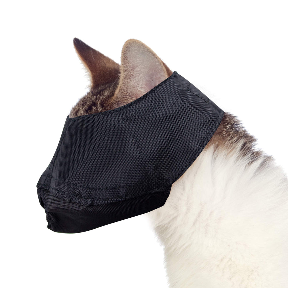 Muselière Downtown Pet Supply pour chat – toilettage doux en nylon et sécurité accrue.