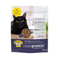 Gros plan sur les croquettes au poulet Dr. Elsey's Cleanprotein, texture appétissante