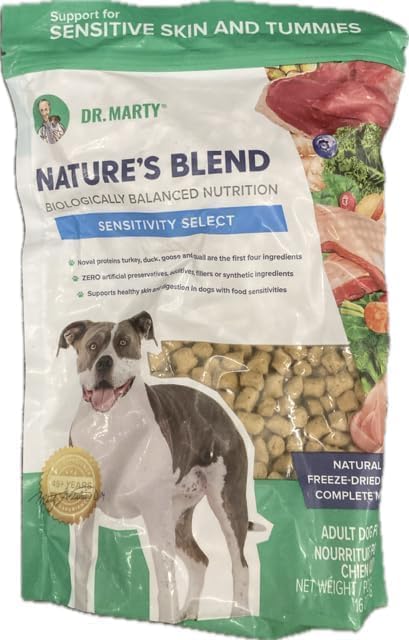 Dr. Marty Nature's Blend Sensitivity Select, nourriture sèche crue lyophilisée pour chien sensible.