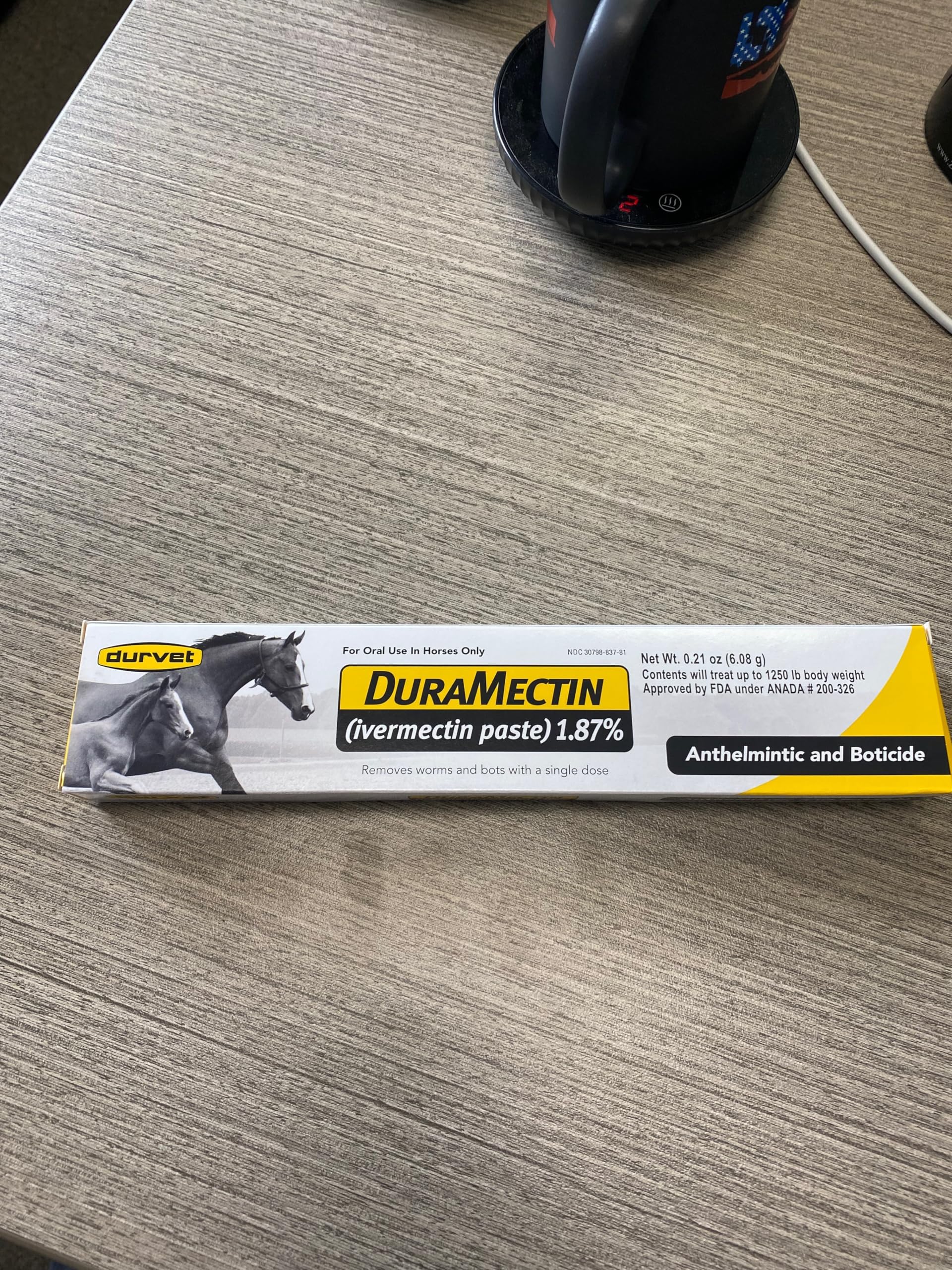Duramectin Paste : large spectre pour parasites internes du cheval.