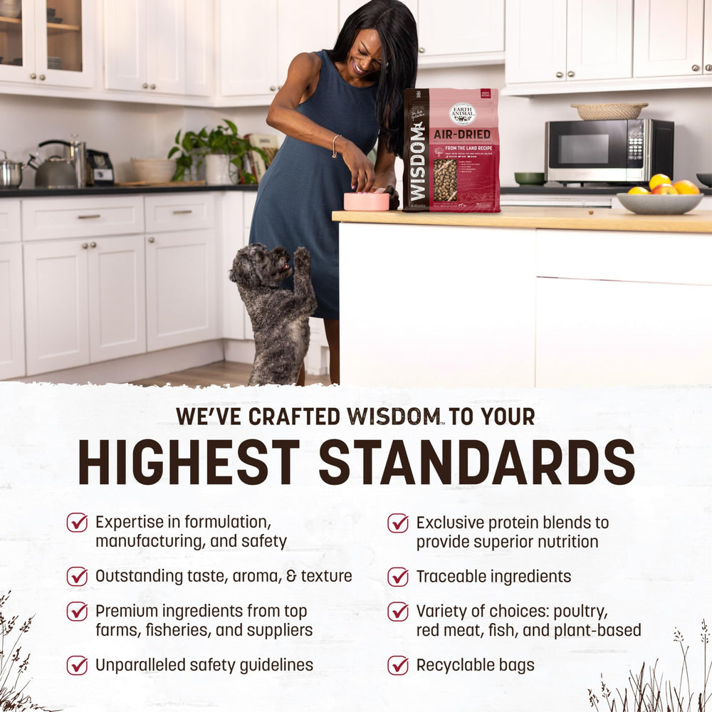 Earth Animal Wisdom croquettes-seches-qualite-premium : texture appétissante pour chiens exigeants.