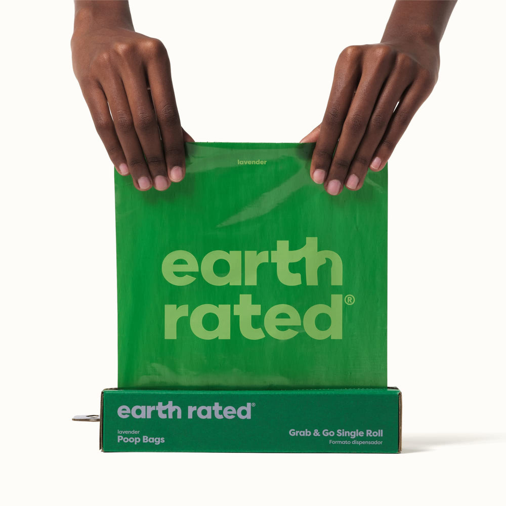 Earth Rated dispensateur sur rouleau : changement rapide et rangement simple.