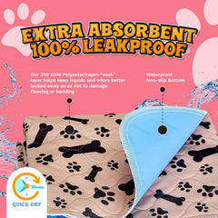 Tapis-pipi ECOHYPE imprimé pattes adorables pour l’entraînement.