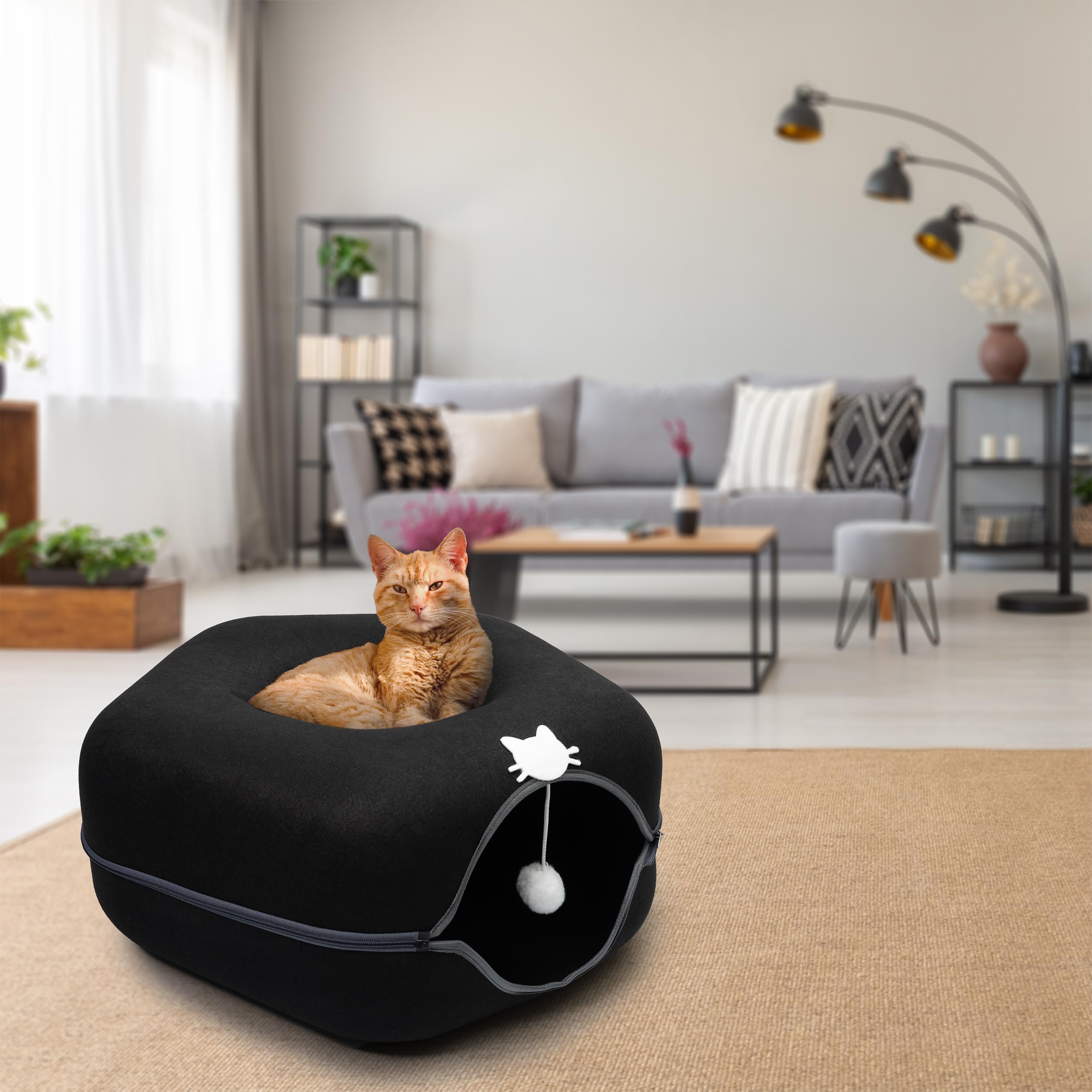 Coin douillet parfait dans le salon ou la chambre par E & E's.