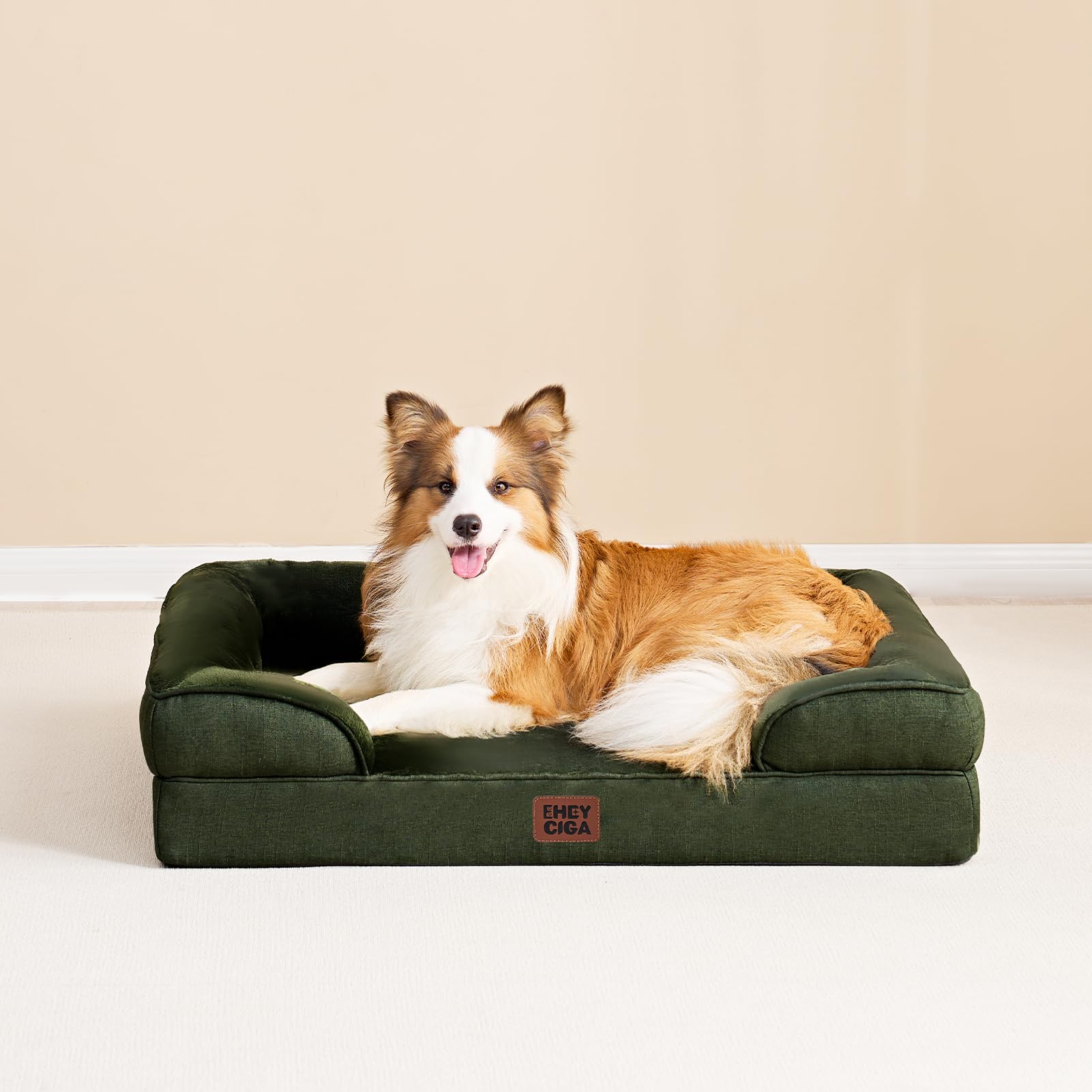 Vue generale lit chien EHEYCIGA design convivial pour grandes races.