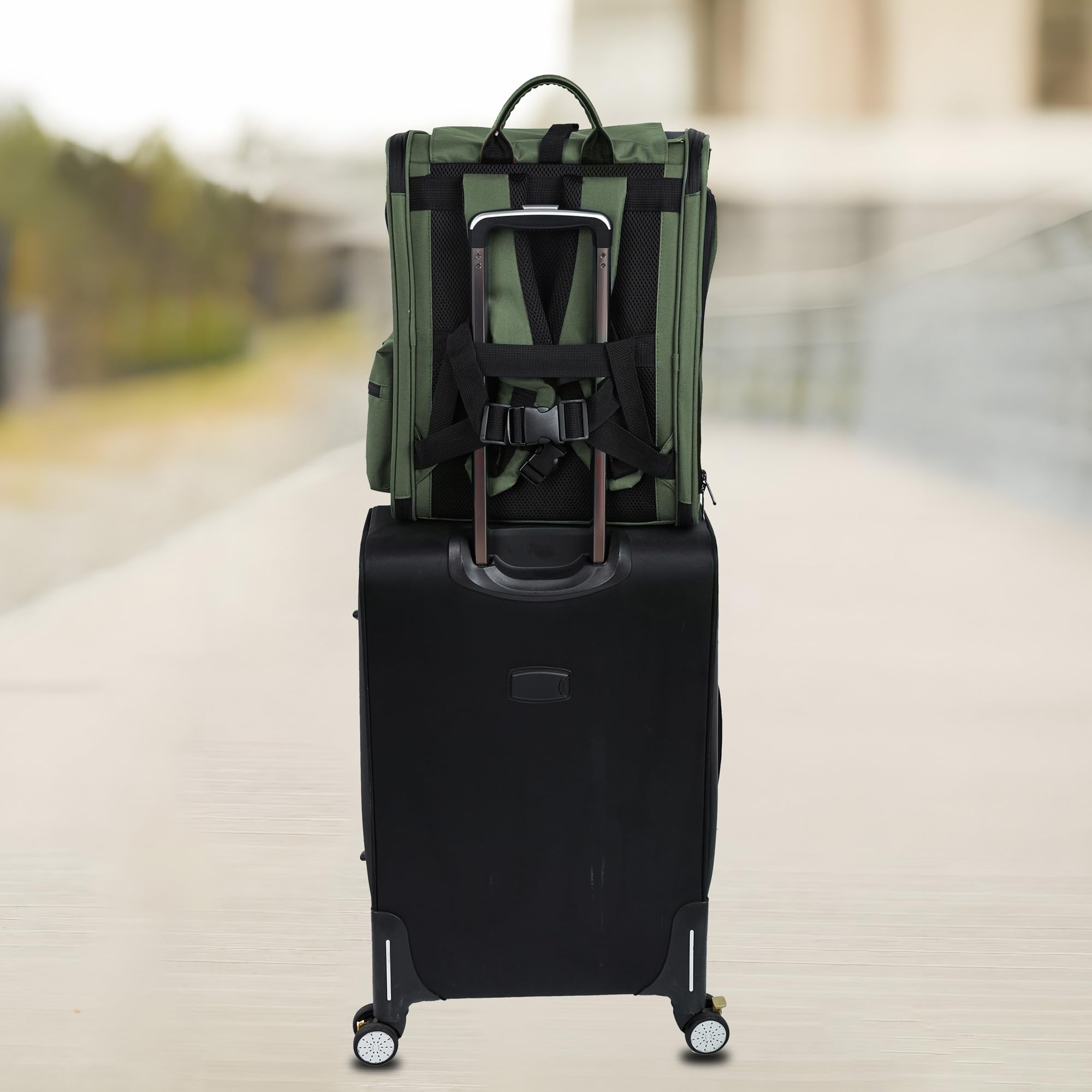 EliteField Deluxe : sac pliable pour rangement compact après usage.