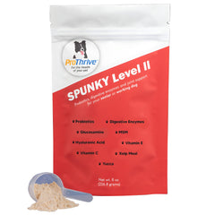 Bouteille Equerry's Spunky Niveau II prête à être ajoutée à l'alimentation du chien.