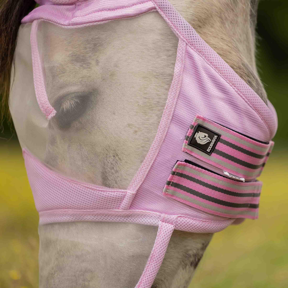 Algard d'Équinavia masque avec attaches auto-agrippantes, ajustement sûr.