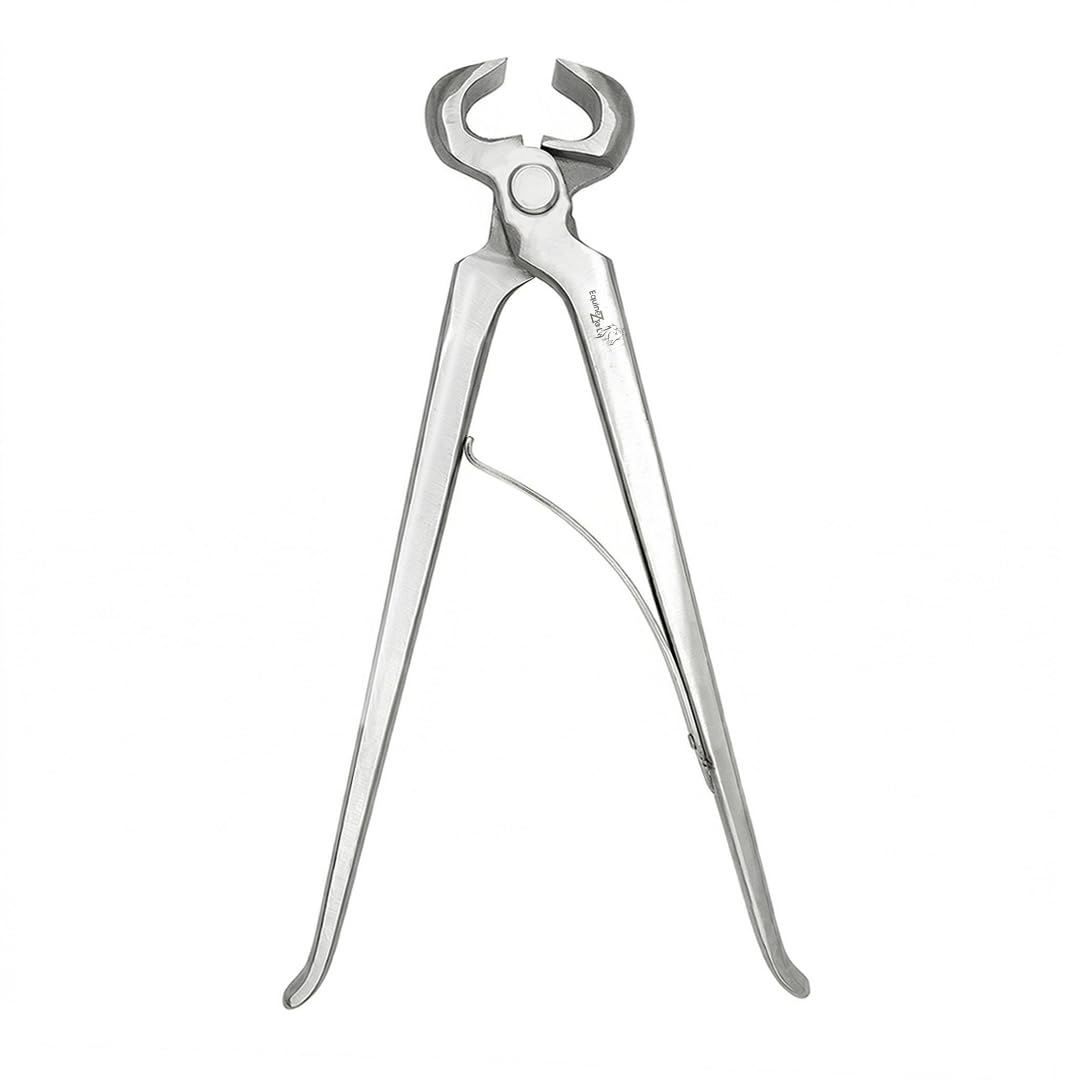 Equinez Tools pince-sabot 12 pouces en action, précision durable pour la coupe du sabot.