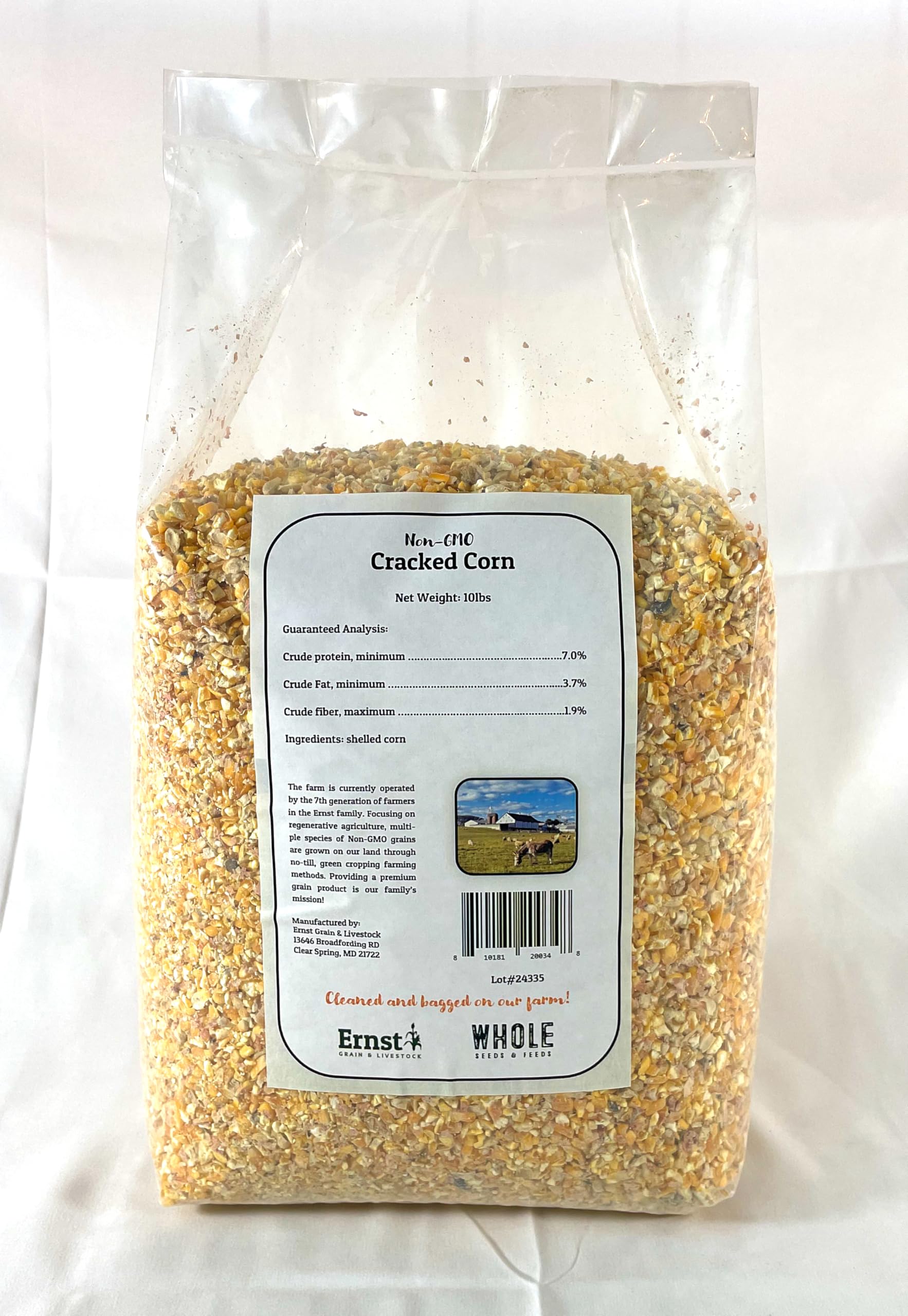 Bac de stockage Ernst Grain & Livestock, grains prêts à l'emploi sur la ferme.