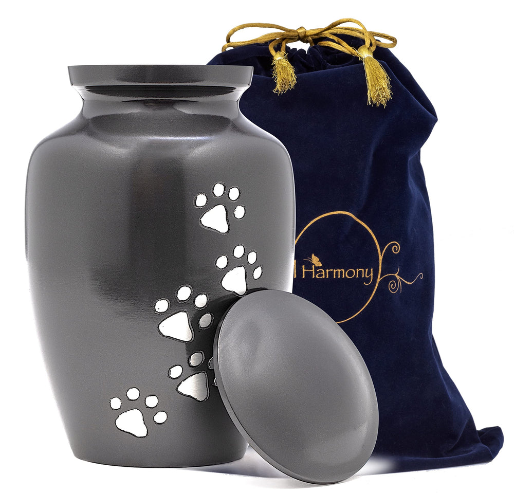 Urne Eternal Harmony base anti-derapante protège les surfaces et assure stabilité.