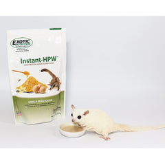 Instant-HPW d'Exotic Nutrition mélangé avec de l'eau, préparation rapide et fraîche.