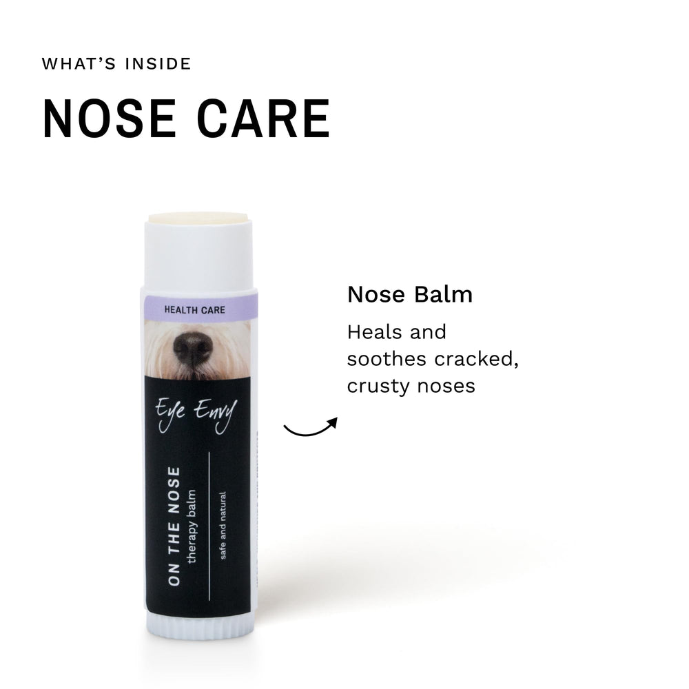 Eye Envy nettoyage plis Bulldog éliminant les débris entre replis pour une peau saine.