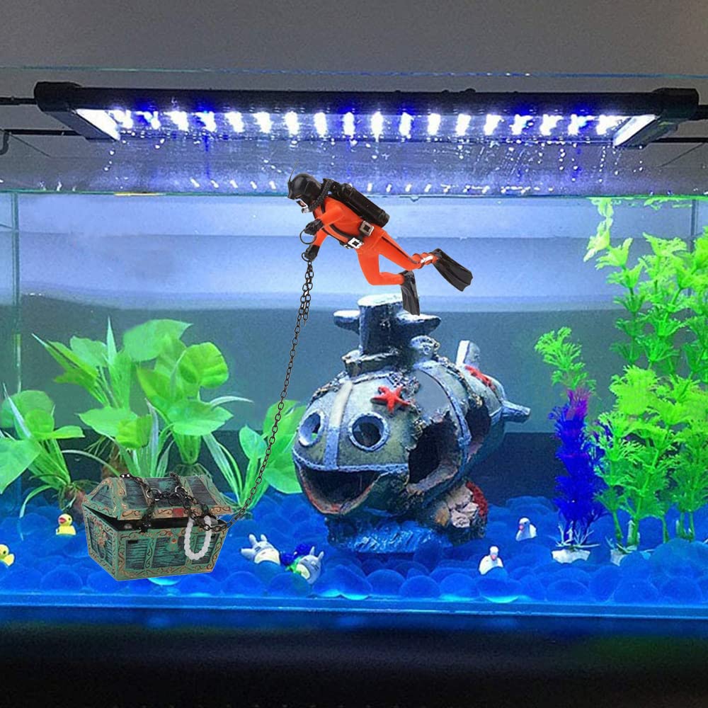 Eyech coffre-trésor plongeant orange, scène immersive pour l'habitat des poissons.