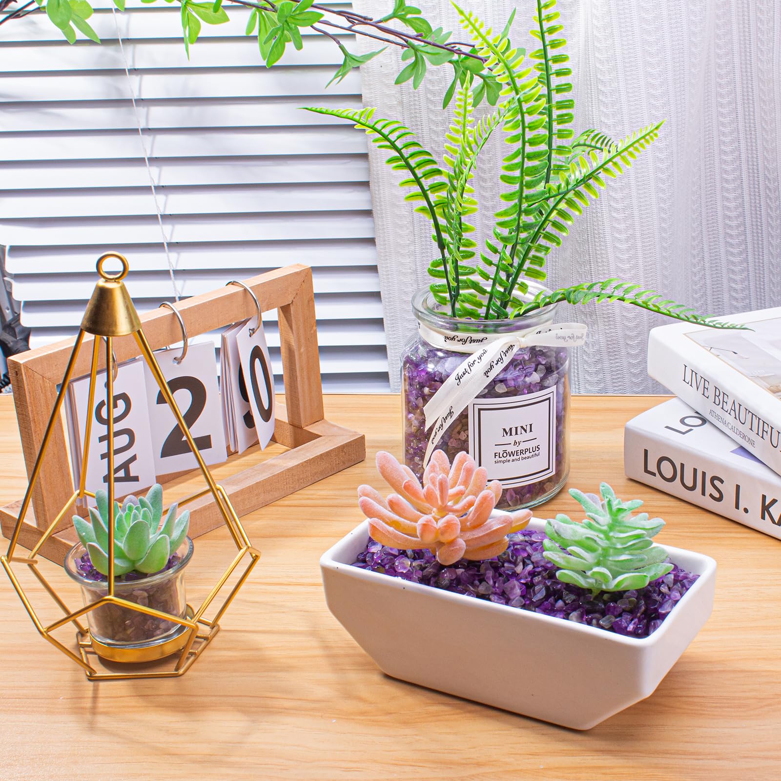 Éclats violets EZEELAI, propriétés décoratives durables pour pots et centres.