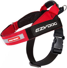 Harnais EzyDog Express rouge vue avant, confort et liberté de mouvement.