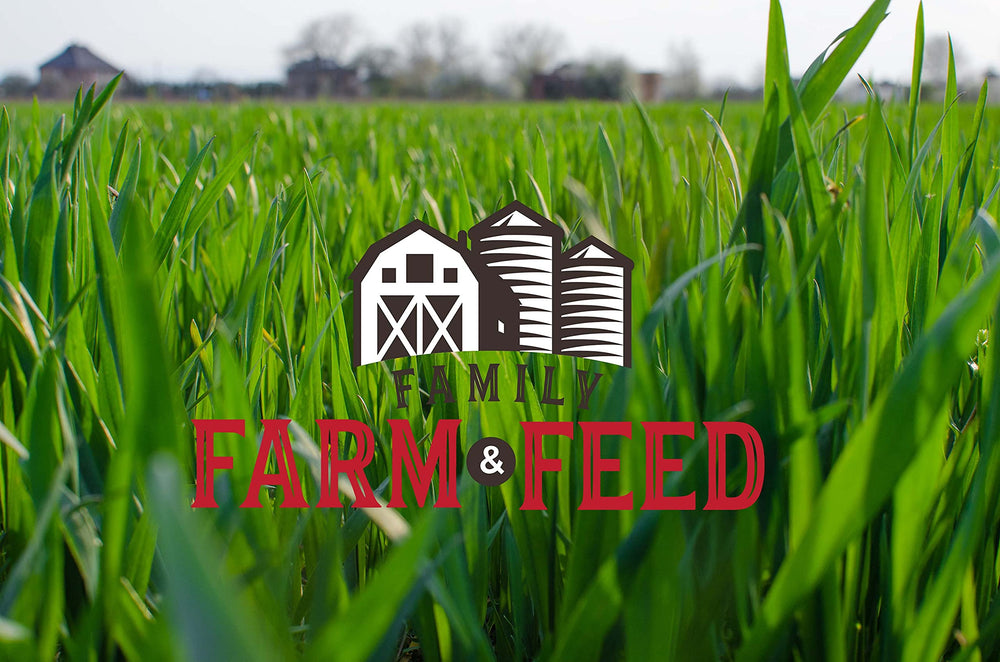 Family Farm and Feed alfalfa pellets qualité pour animaux, sécurité et alimentation fiable.