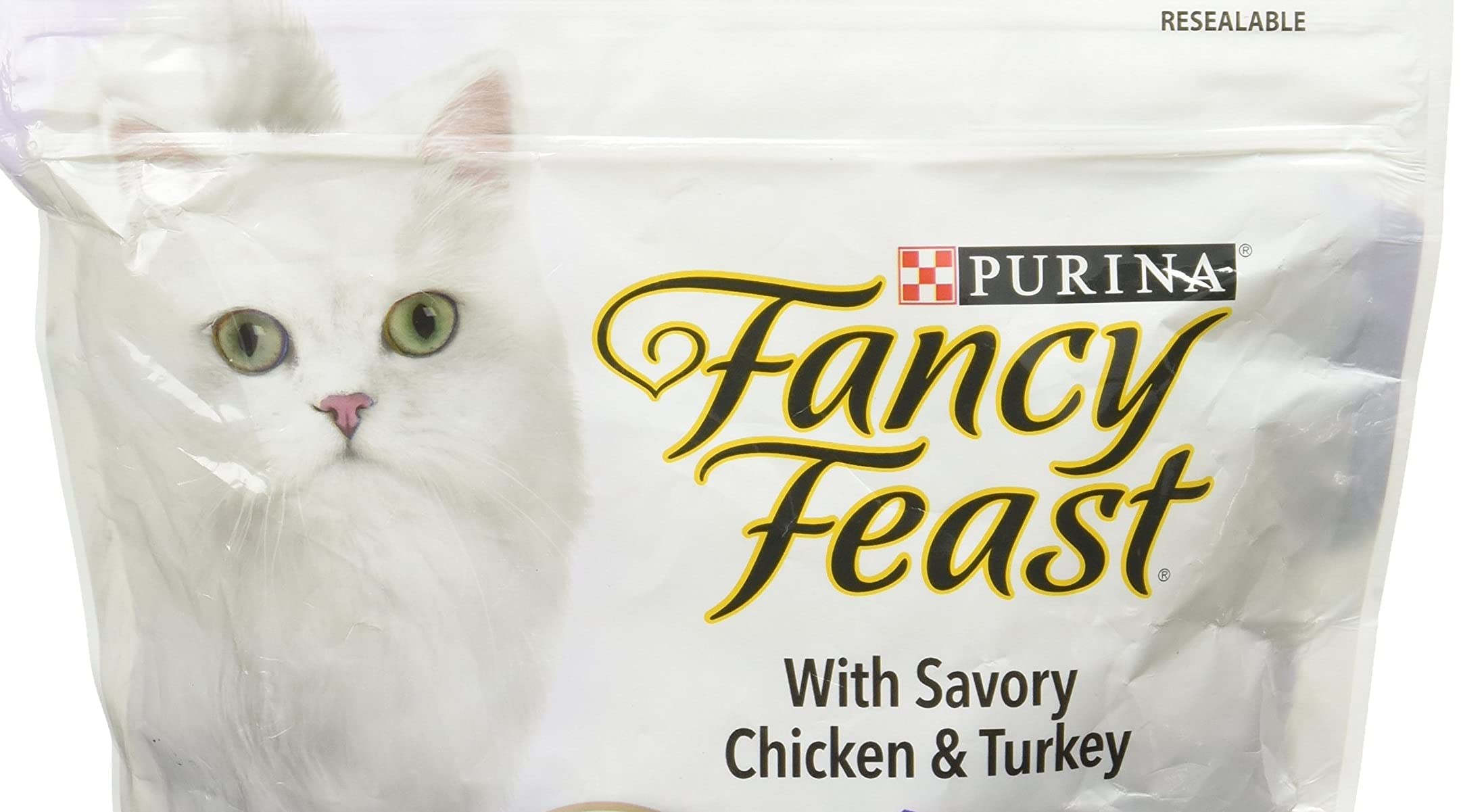 Fancy Feast Chats Gourmet : Formule équilibrée avec acides gras pour pelage et énergie.