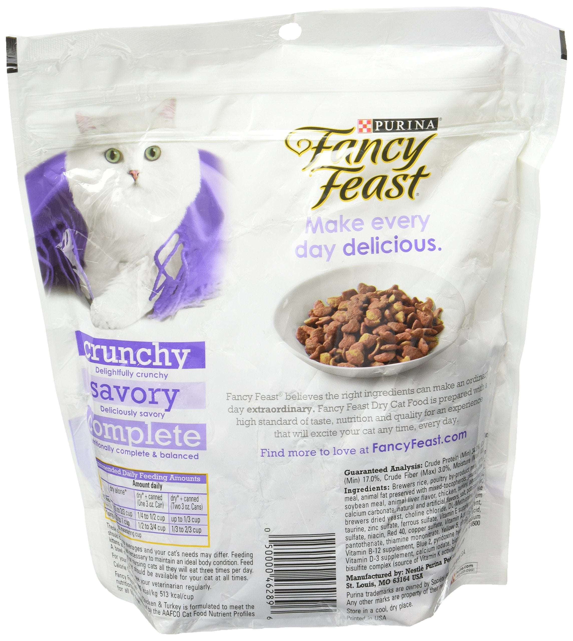 Fancy Feast Chats Gourmet : Morceaux croquants pour texture attrayante et satiété.