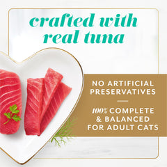 Fancy Feast Gems halo de sauce savoureuse ajoute de la richesse au repas.