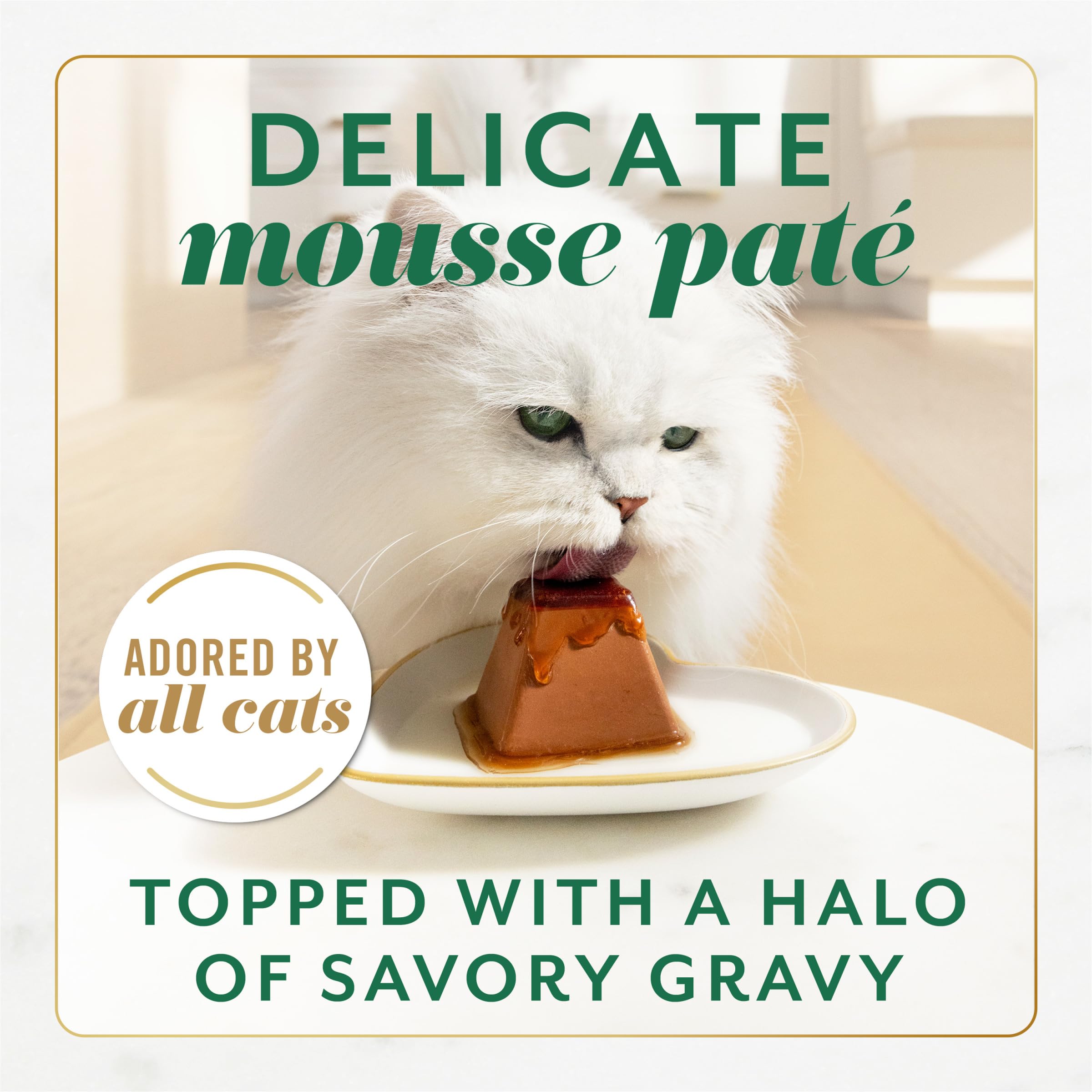 Portion individuelle de Fancy Feast Gems Pâté au poulet, service pratique.