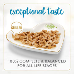Fancy Feast Grilled – nourriture humide au poisson blanc et thon, texture appétissante.