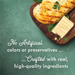 Texture crèmeuse de Fancy Feast Medleys — pâté soyeux qui plaît.