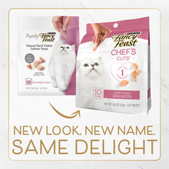 Fancy Feast Saumon, tranches individuelles en sachet, pratique et frais pour chaque distribution.