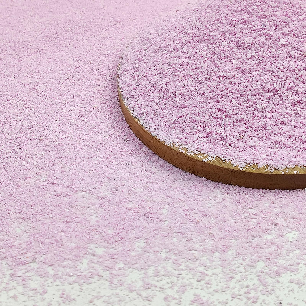 Sable rose Fantian pour bassin, ambiance naturelle et lumineuse.