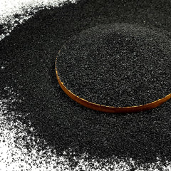 FANTIAN sable silice noir pour aquarium, fond sombre et naturel.