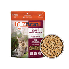 Emballage Feline Natural montrant une nourriture sans céréales et traçable