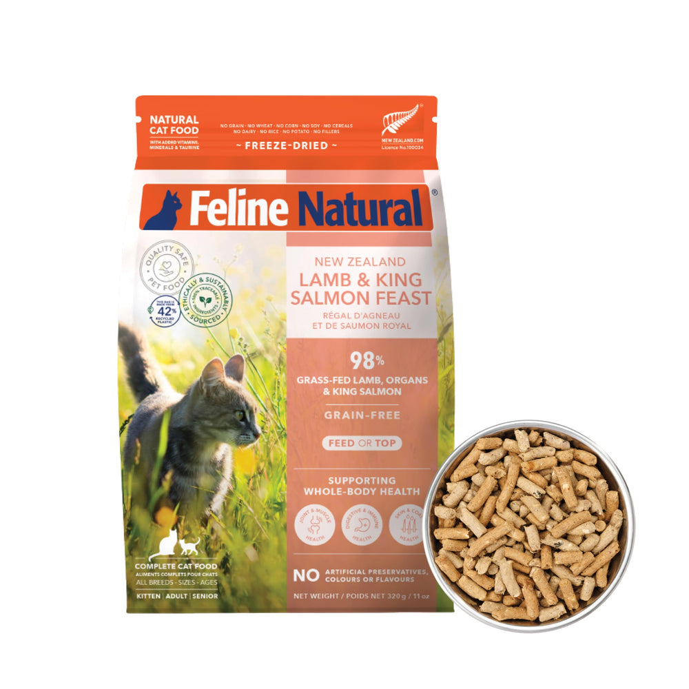 Feline Natural haute-protéine chat – croquettes sèches d'agneau et saumon, protéines complètes.