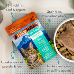 Texture douce du pâté Feline Natural, idéale pour chats exigeants ou sensibles.