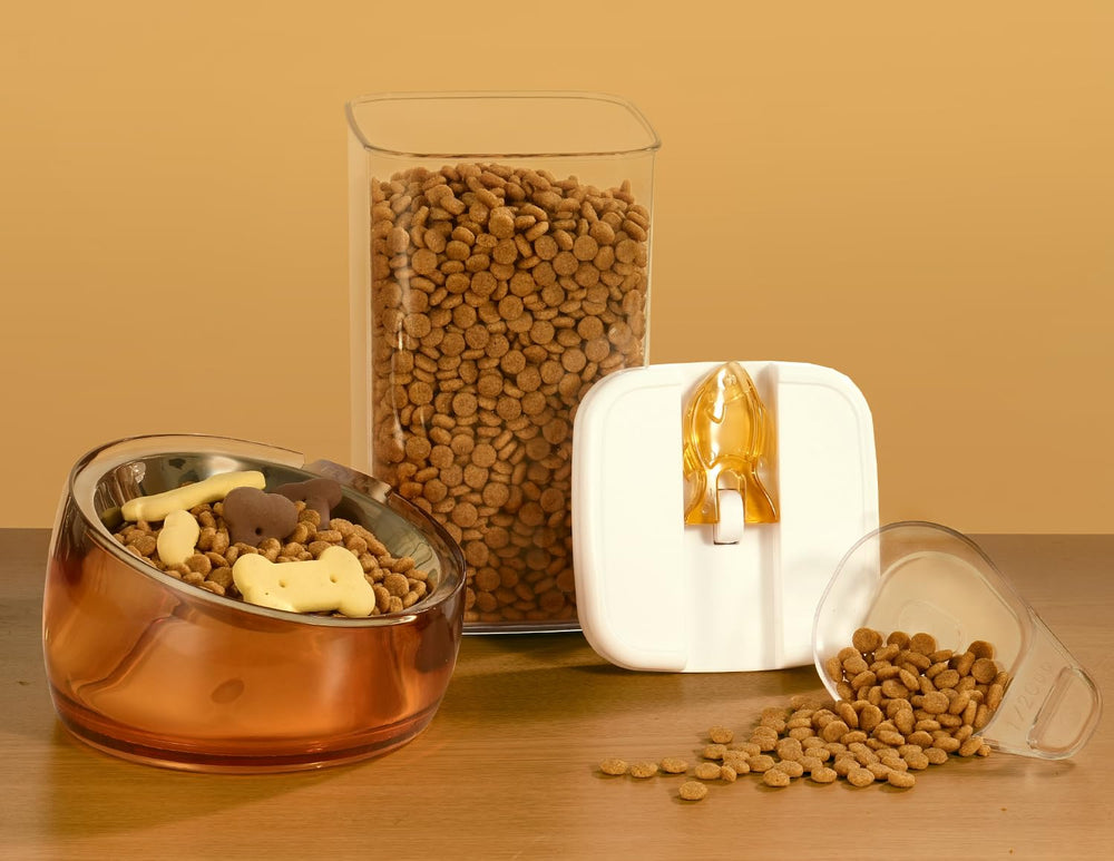 Conteneur Regular Felli Flip Tite 0,8 quarts, accès facile pour petites friandises.
