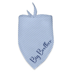 Bandana chien grand frère bleu de Fipsieneml idéal pour annonce grossesse en photos.
