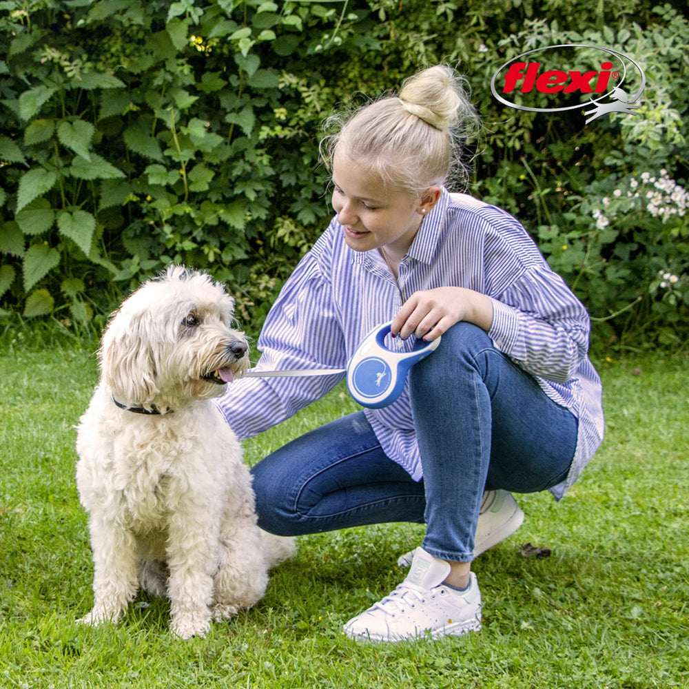 FLEXI New Comfort Tape, disponible en bleu et pastel pour un style moderne.